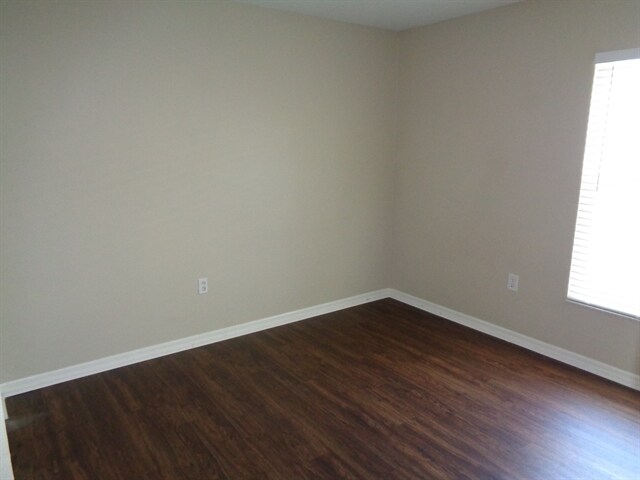 Building Photo - 27501 Sky Lake Cir