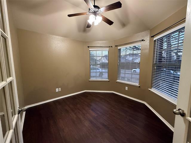 Building Photo - 816 Lake Grove Dr