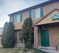 Building Photo - 4174 S Oak Meadows Dr