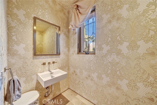 Building Photo - 64 Canyon Creek