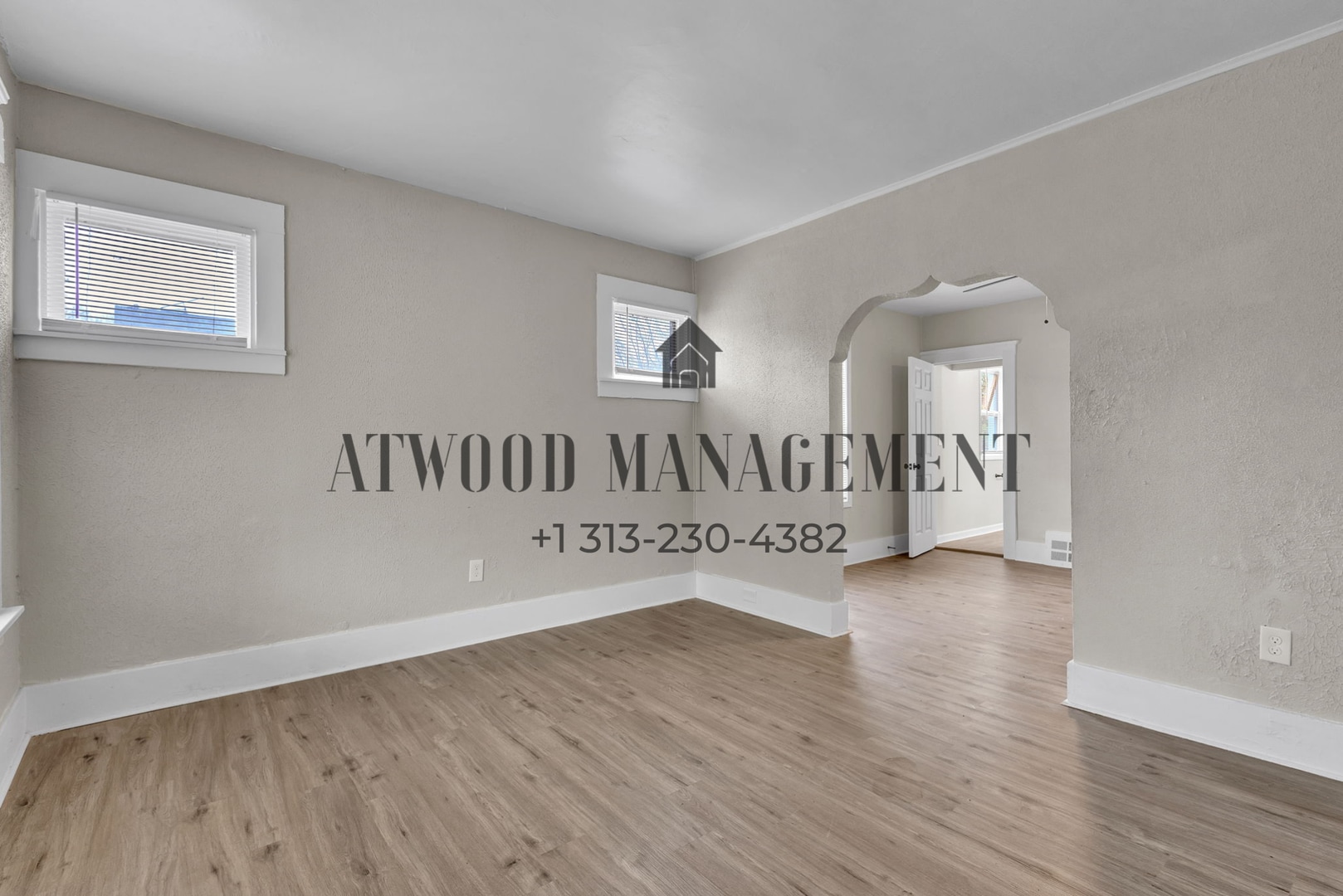 Building Photo - This beautifully updated 3-bedroom, 1-bath single-family home is ready for move-in!