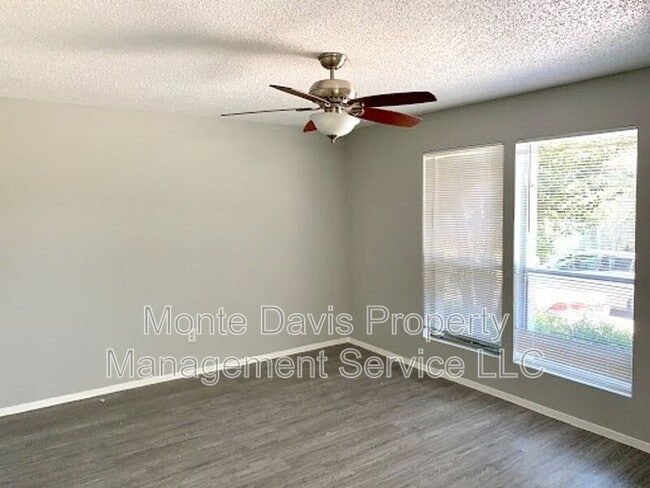 Building Photo - 11800 Alpheus Ave