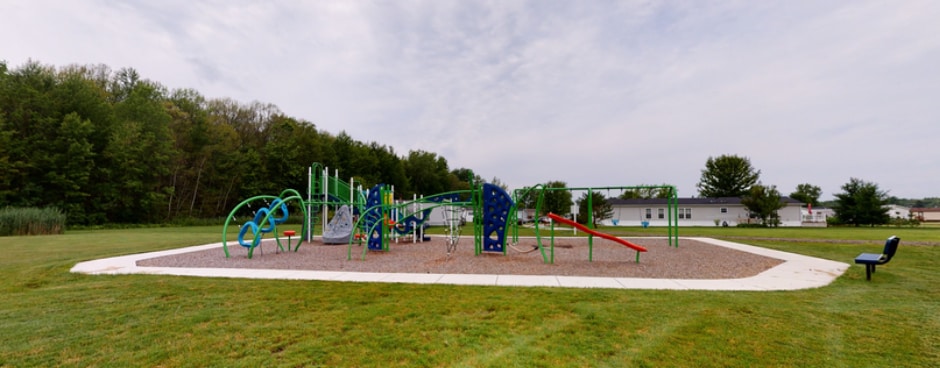 Building Photo - 500 Elmwood Ln