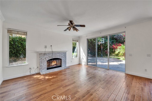 Building Photo - 2357 Laurelwood Dr