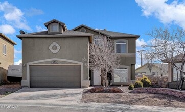 Building Photo - 12776 Raul Mendiola Ln