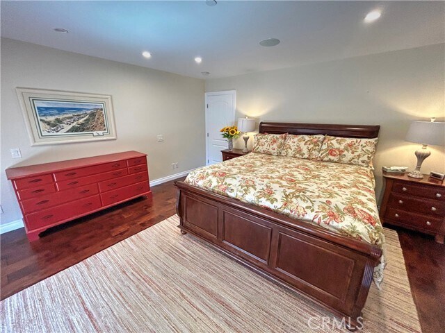 Building Photo - 104 Avenida Caballeros