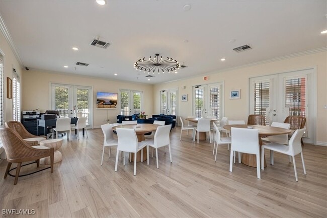 Building Photo - 410 Bayfront Pl
