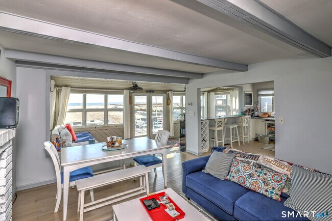 Building Photo - 25 Milford Point Rd