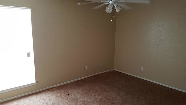 Building Photo - 12615 Brookglade Cir