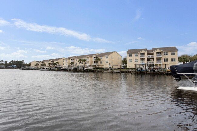 Building Photo - Live on the Water – 2BR Condo at Harbor Landing