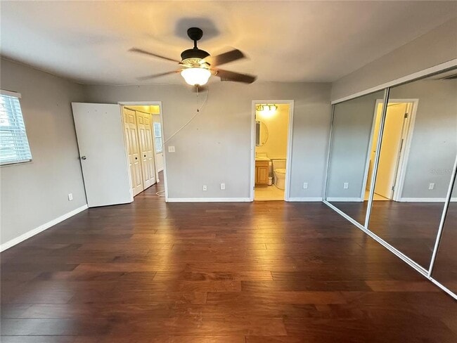 Building Photo - 2202 Clubhouse Dr