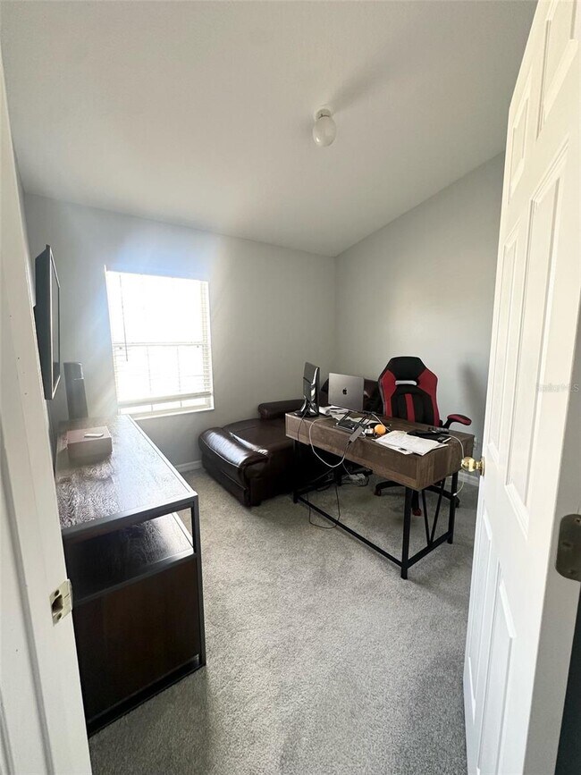 Building Photo - 6407 Barksdale Way