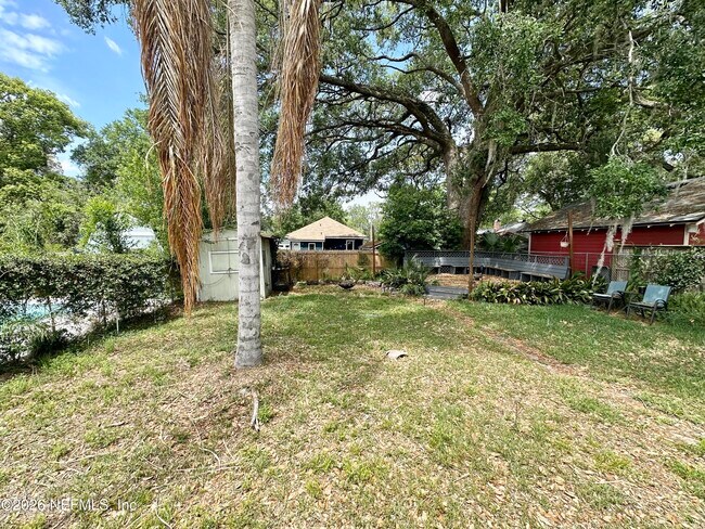 Building Photo - 3867 Herschel St