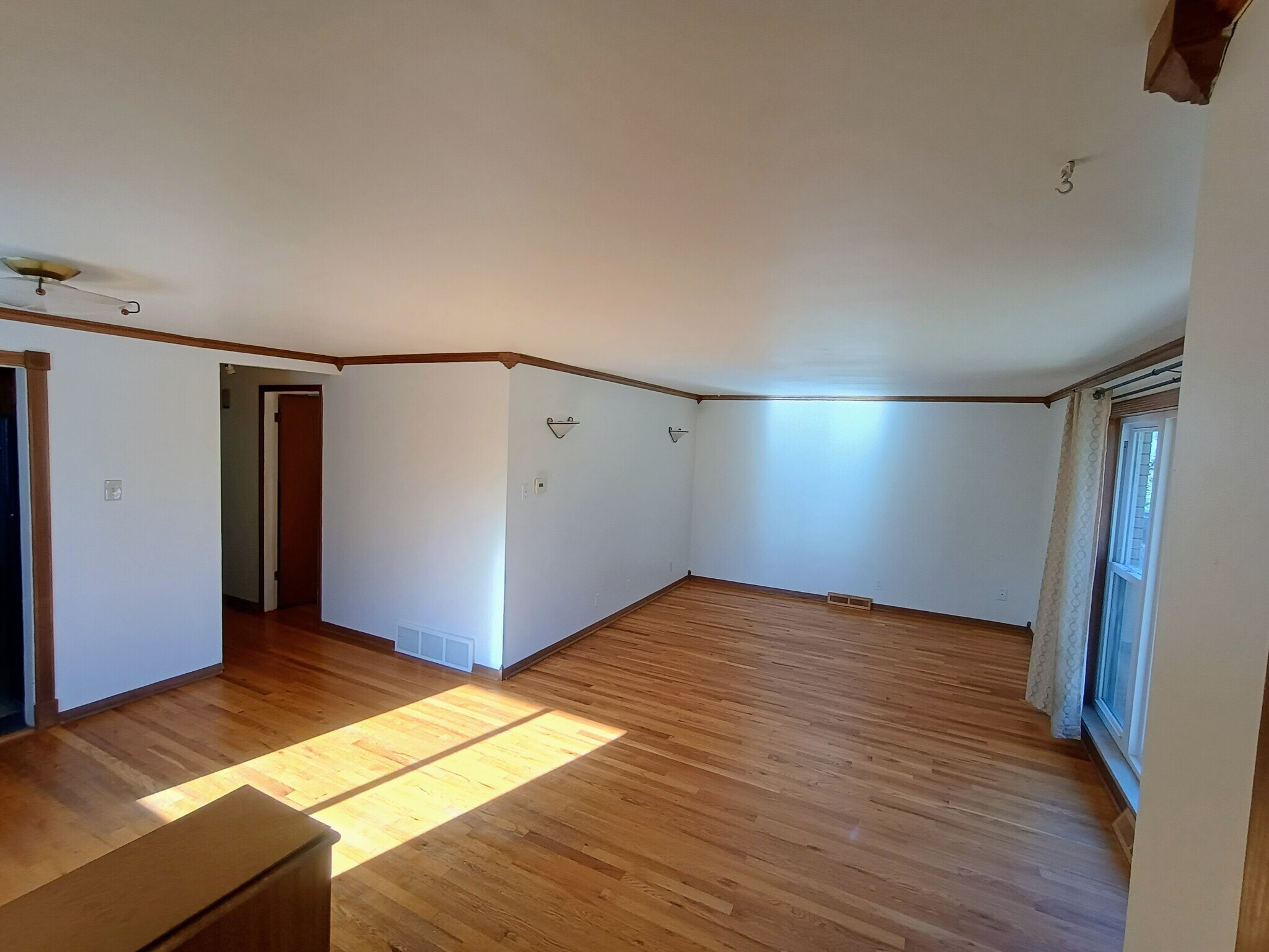 Building Photo - 235 Hemlock St