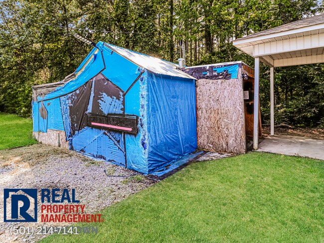 Building Photo - 3909 Tates Mill Rd