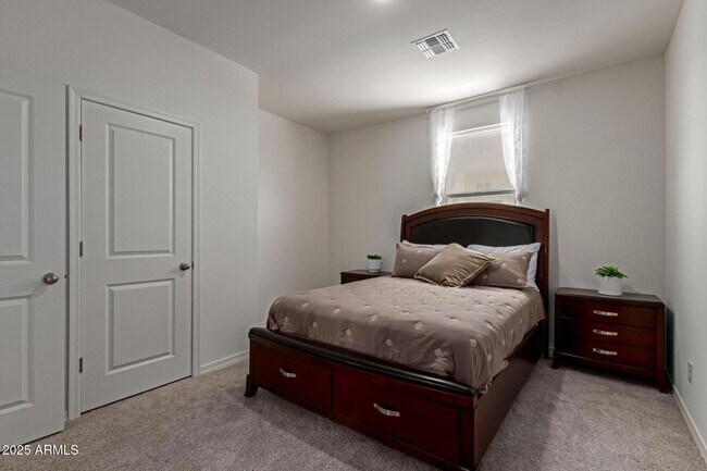 Building Photo - 20004 W Badgett Ln