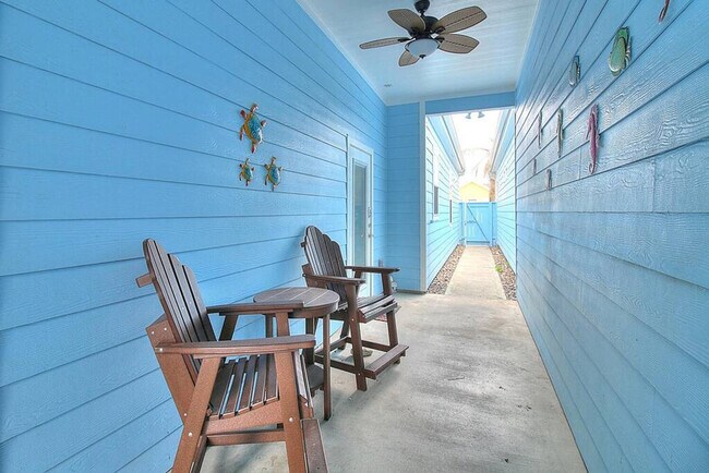 Building Photo - 2212 TX-361