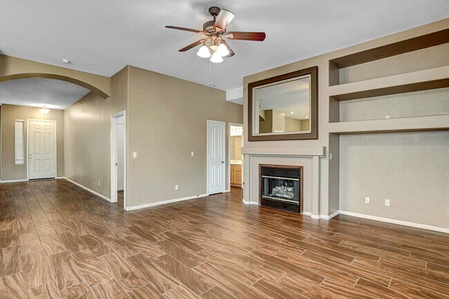 Building Photo - Gorgeous NW Single Story! 3 Car Garage! Serene Backyard.