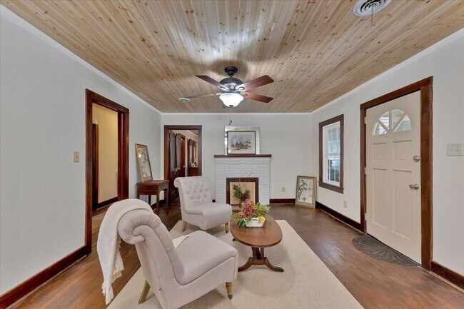 Building Photo - 3204 Ray Owens Rd