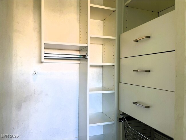 Building Photo - 10031 Candle Canyon Ct