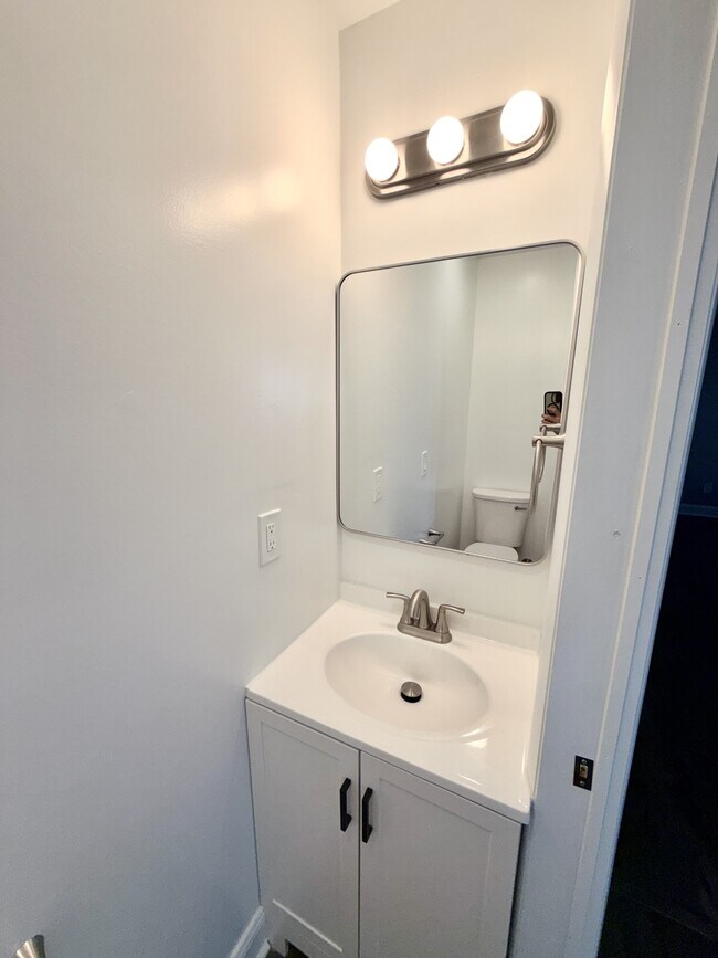 Building Photo - 6702 Indus Way