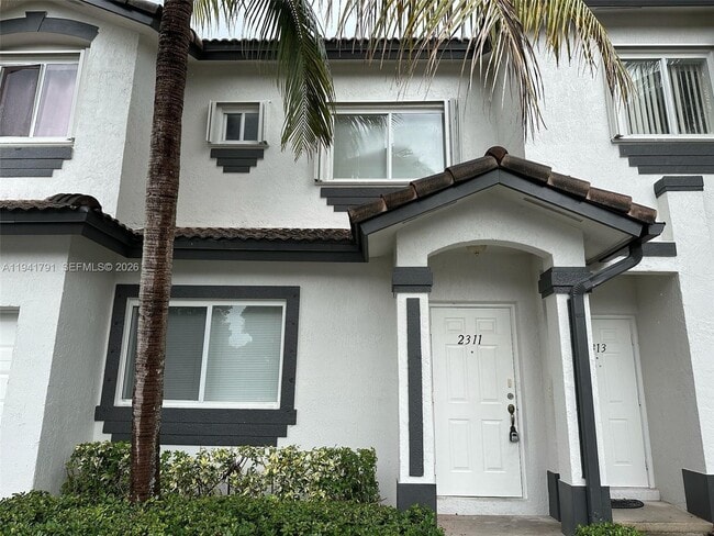 Building Photo - 2311 SE 24th Ct