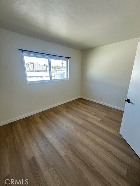 Building Photo - 4555 W 165th St