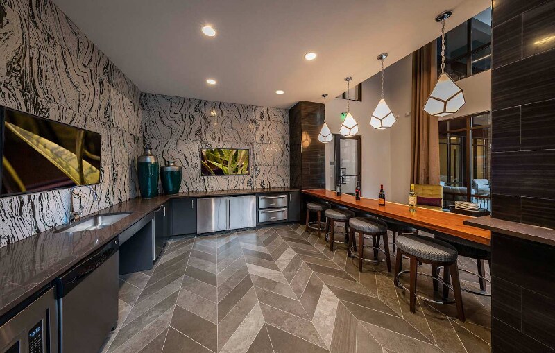 Building Photo - 3551 Wilshire Wy