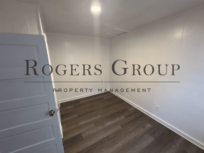 Building Photo - *** $500 Rent Credit Special *** - Homes for Rent in Henderson NC - 142 Ransey Street - Schedule ...