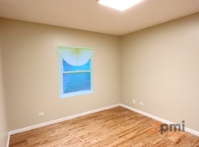 Building Photo - Modern 2bd/1ba Apartment with View