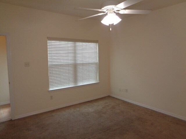 Building Photo - 10223 Checkerberry Park Ln