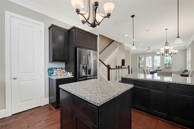 Building Photo - 1211 Edwinstowe Trl