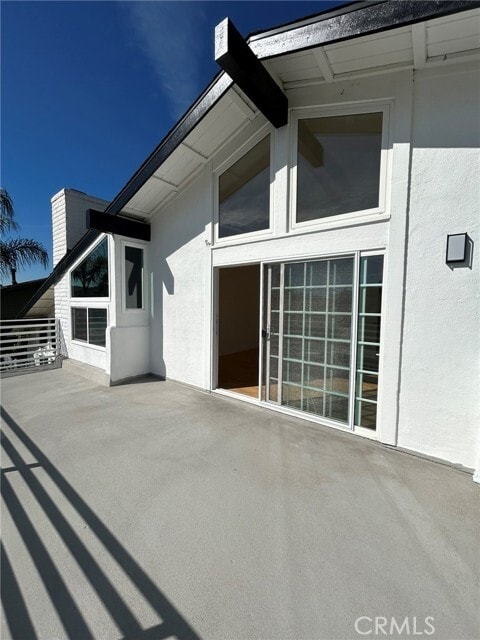 Building Photo - 1734 N Yurok St