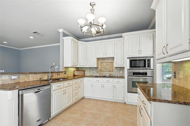 Building Photo - 953 Fountain Dr