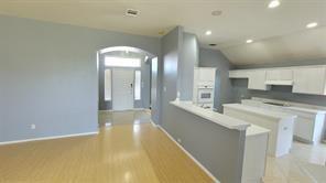 Building Photo - 2821 Creek Valley Dr