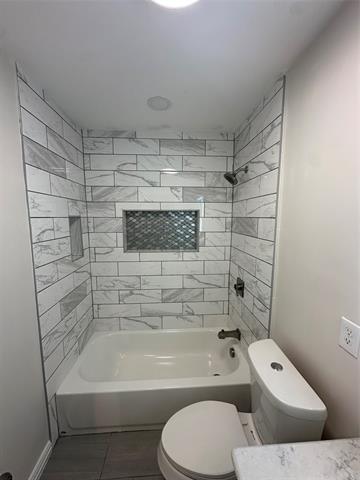 Building Photo - 1130 Richard Dr