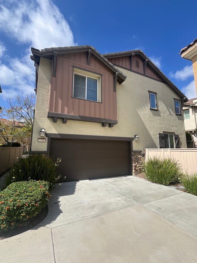 Primary Photo - 1580 Chert Dr