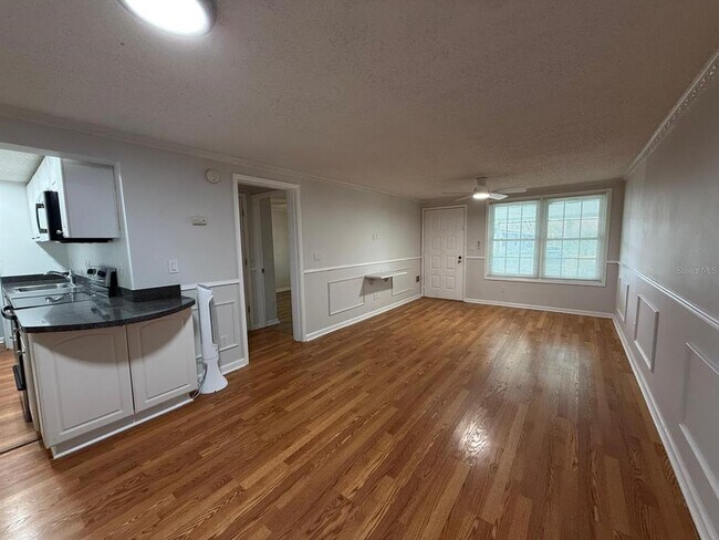 Building Photo - 4307 E Michigan St