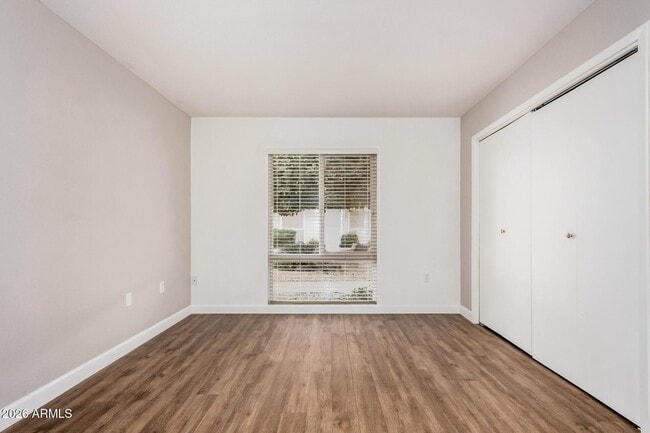 Building Photo - 16635 N 103rd Ave