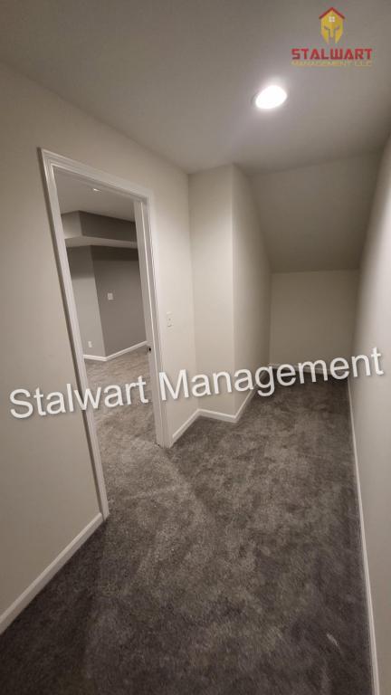 Building Photo - 15824 Riley St