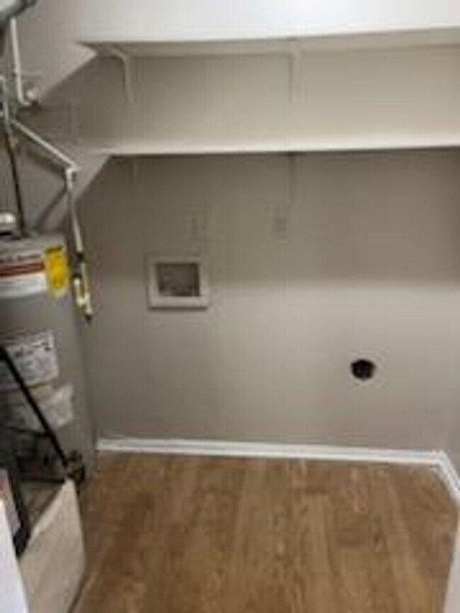 Building Photo - 3 Bedroom townhome in Snellville