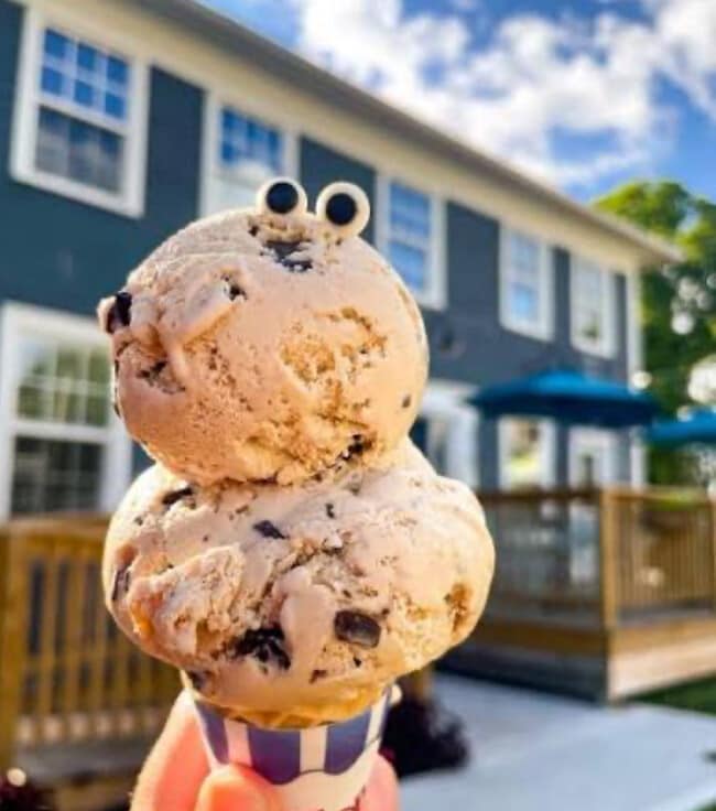 Building Photo - 4061 Main St