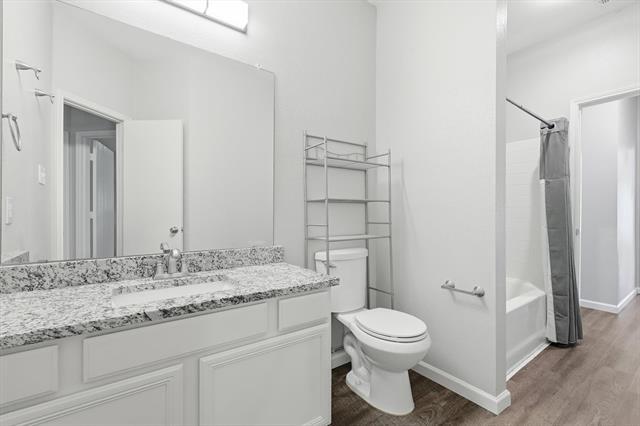 Building Photo - 7620 Waterside Pl