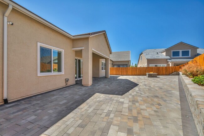 Building Photo - 9545 Hawkshead Rd
