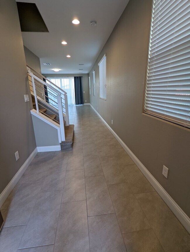 Building Photo - 6448 Earl Pike Ct