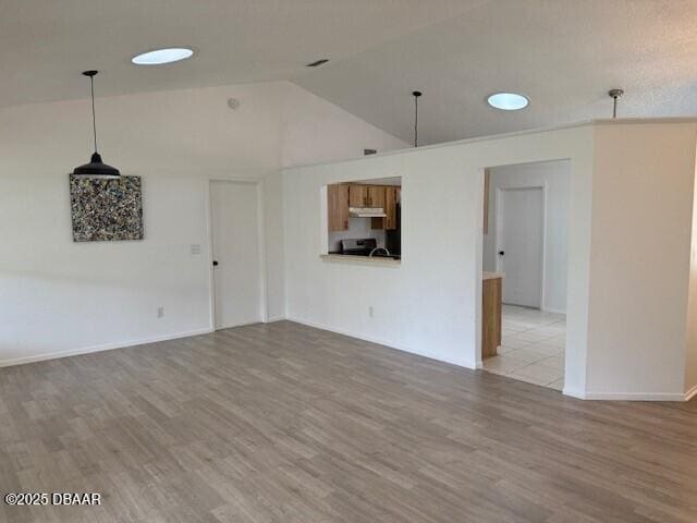 Building Photo - 5922 Phyllis Lou Cir