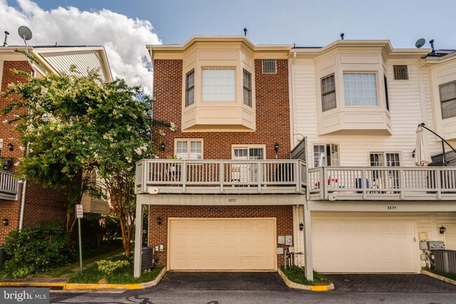 Building Photo - 8892 Ashgrove House Ln