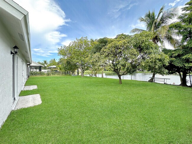 Building Photo - 7360 NW 54th St