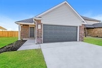 Building Photo - 1913 Malus Way