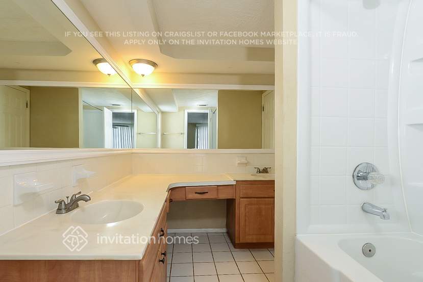 Building Photo - 1741 Dartmouth Dr